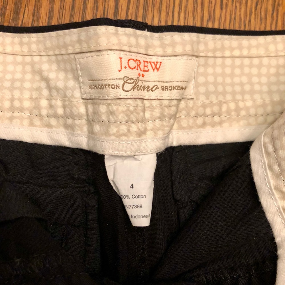 Size 4 EUC J Crew chino shorts